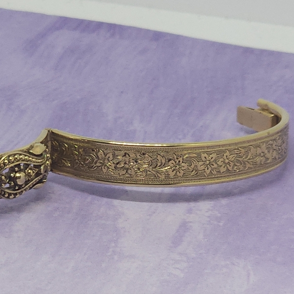 Vintage Avon 1974 Queensbury Victorian Style Revival bracelet - Picture 8 of 9